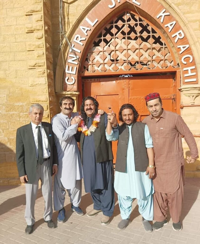 After More Than 2 Years PTM Leader Ali Wazir Released From Karachi