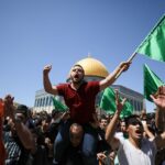 Israel police, Palestinians clash at Al-Aqsa Mosque, scores injured