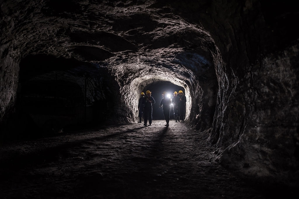Balochistan CM urges urgent action on mine safety after deadly accidents in Sanjadi and Khost