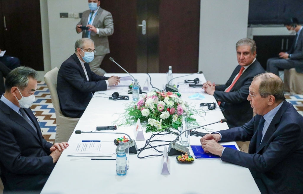 Ambassadors Of Pakistan, Russia, China Hold Talks In Afghanistan ...