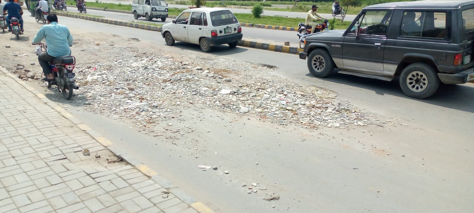 Walton Road in abysmal condition Pakistan Today