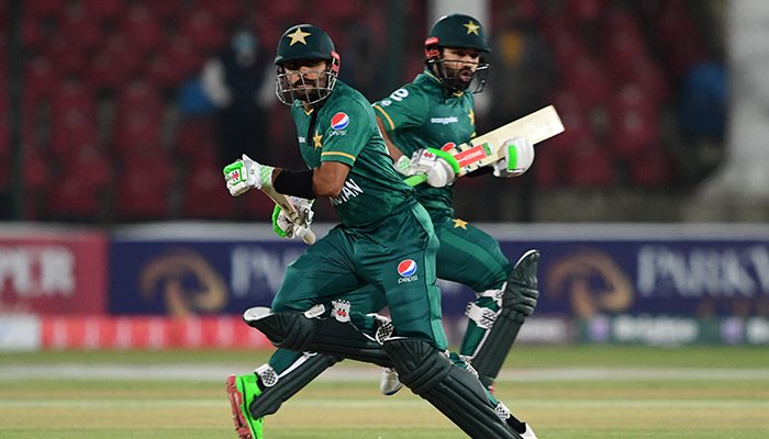 Babar, Rizwan might lose Category A in PCB central contract mharis