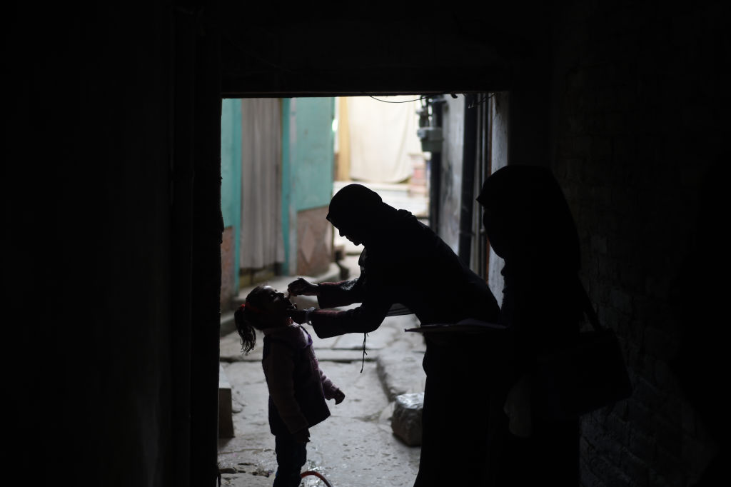 Pakistan launches nationwide polio vaccination drive