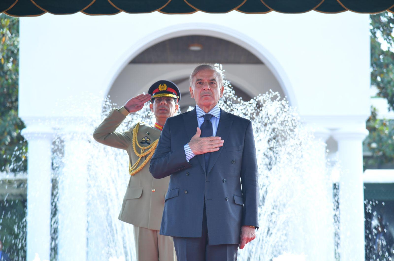 Sharif resolves to deepen ties with Qatar