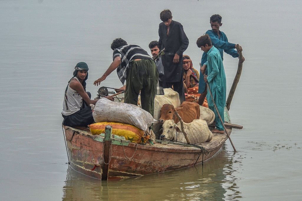 Children, women prone to diseases in stagnant flood water