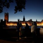 Leaders head to UK for queen’s funeral as public pays tribute