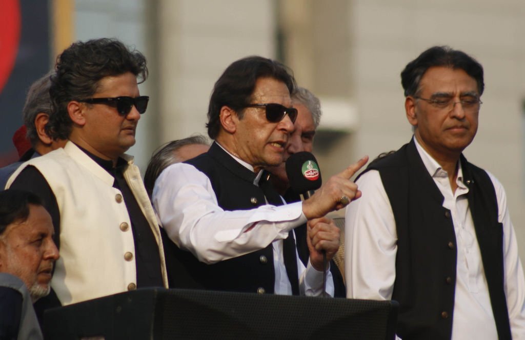 Dialogue only way if Imran wants election, PML-N senator says