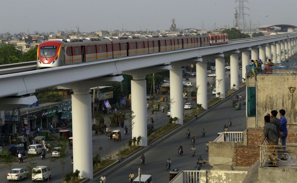 orange-line-metro-train-in-lahore-makes-life-easier-for-passengers