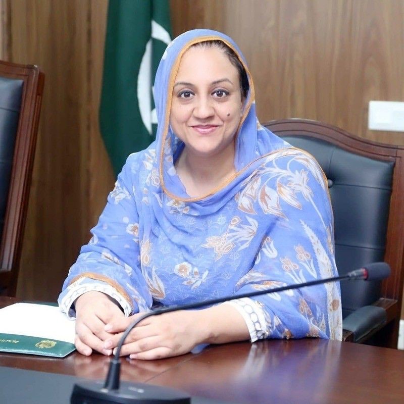 Farhat Asif becomes first Pakistani to receive IWF Leadership Fellowship
