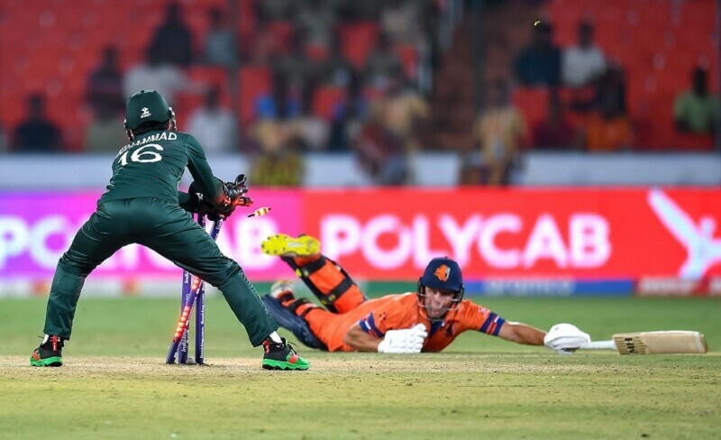 Pakistan Beat Netherlands By 81 Runs In World Cup Opener Pakistan Today 1597