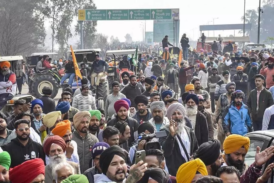 ‘Delhi Chalo’: Farmers March Continue On Fifth Day In India | Pakistan ...