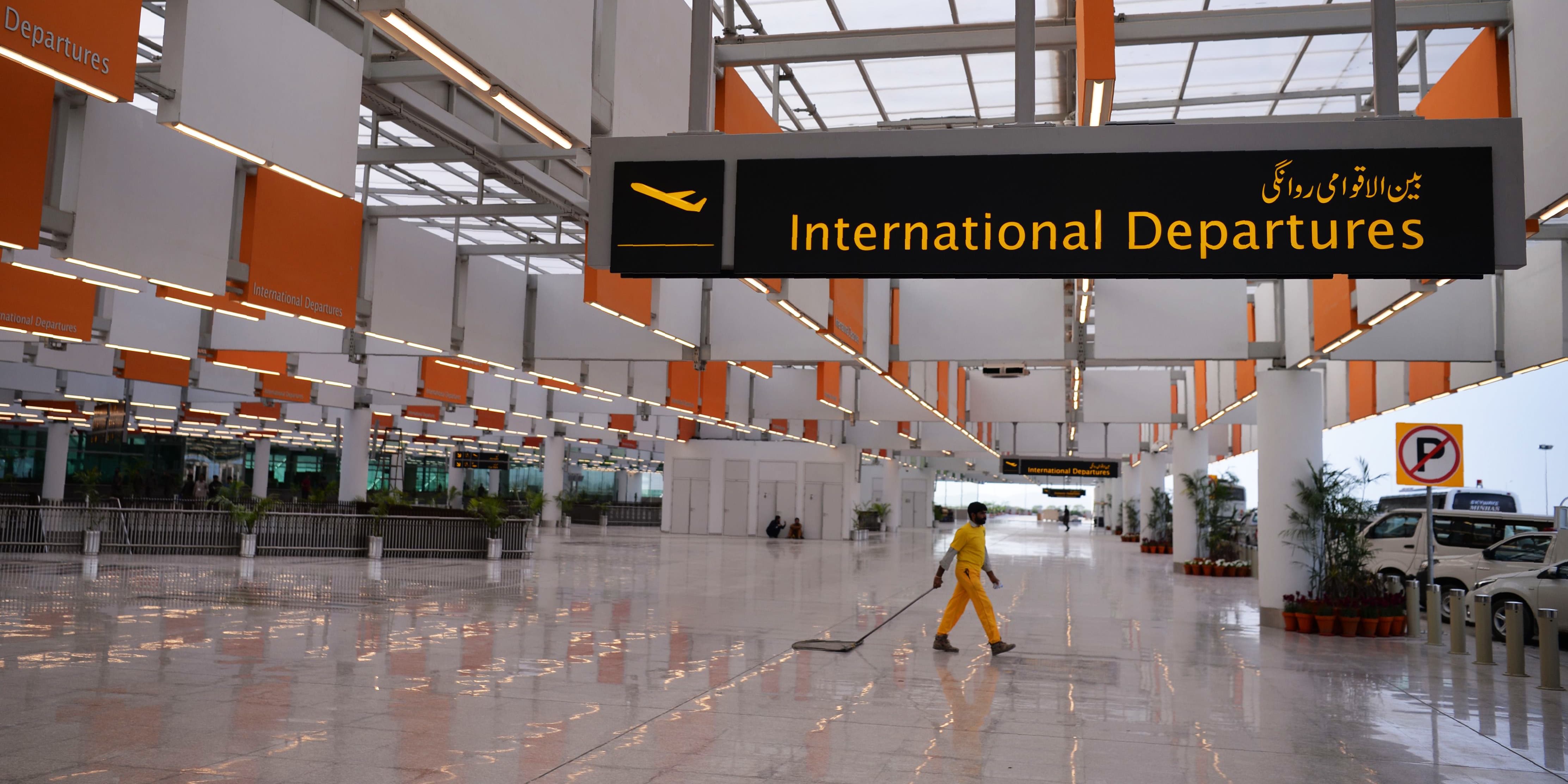 Over 172,000 Pakistanis seek overseas employment in first quarter of 2025