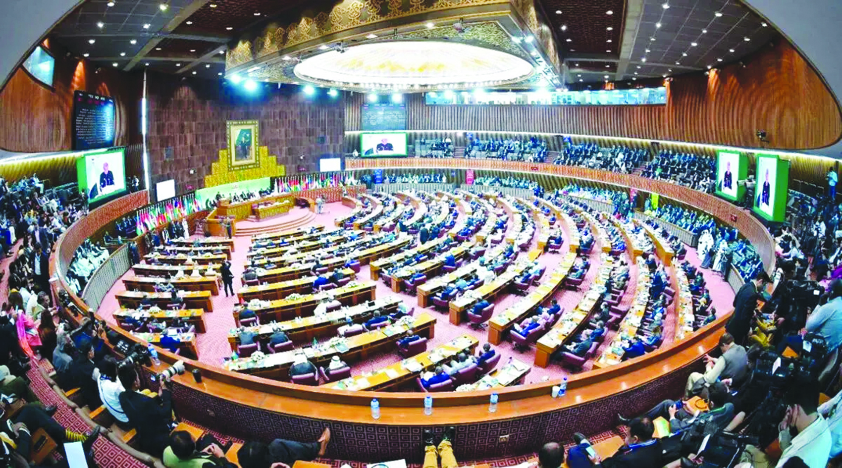 ‘Gender Parity in Pakistani Politics: Progress and Roadblocks’