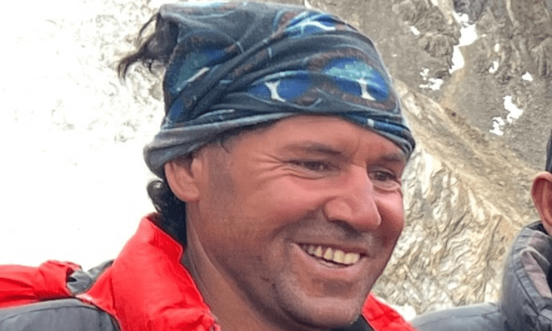 Mountaineer Murad Sadpara passes away waiting rescue on K2