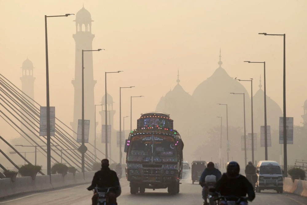 The Smog Dilemma