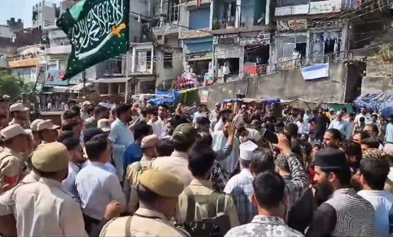 Protests erupt in IIOJK over blasphemous remarks by Hindu priest – Newsad