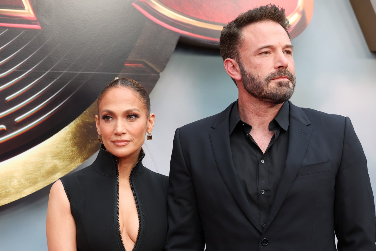 Ben Affleck and Jennifer Lopez are unable to sell their Beverly Hills