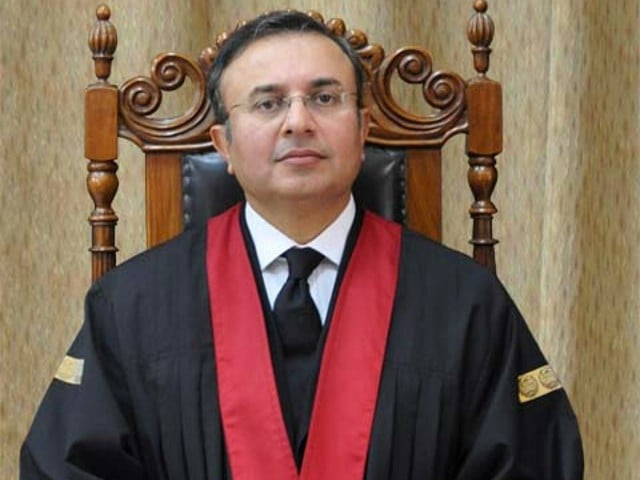 Pension a constitutional right, not a privilege: Justice Mansoor
